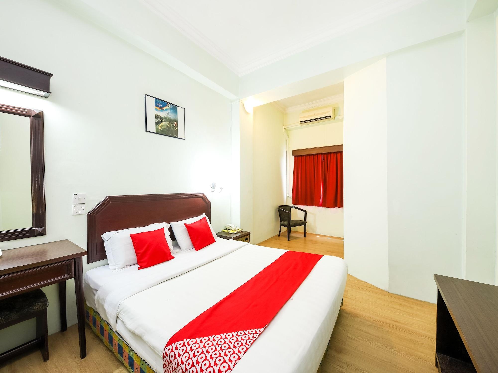 Grand Supreme Hotel Kuching Dış mekan fotoğraf