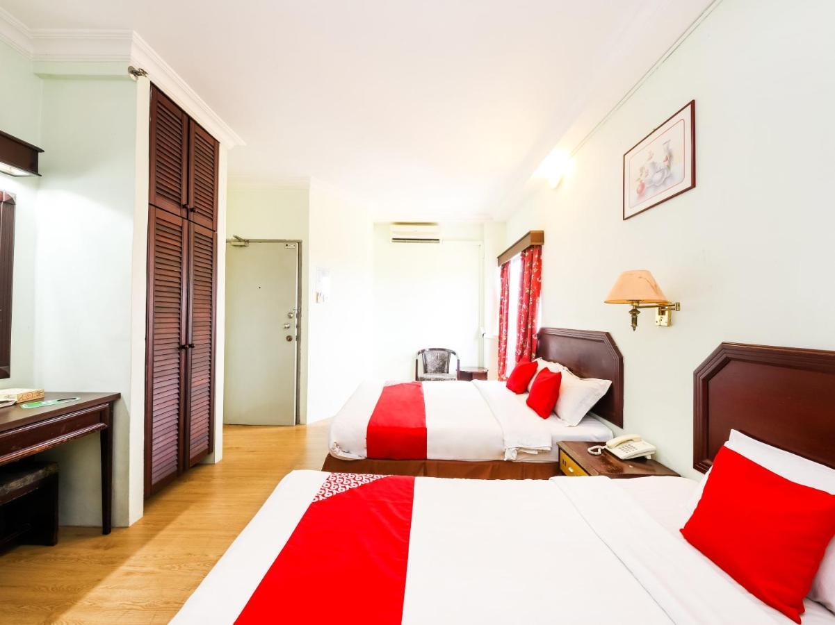 Grand Supreme Hotel Kuching Dış mekan fotoğraf