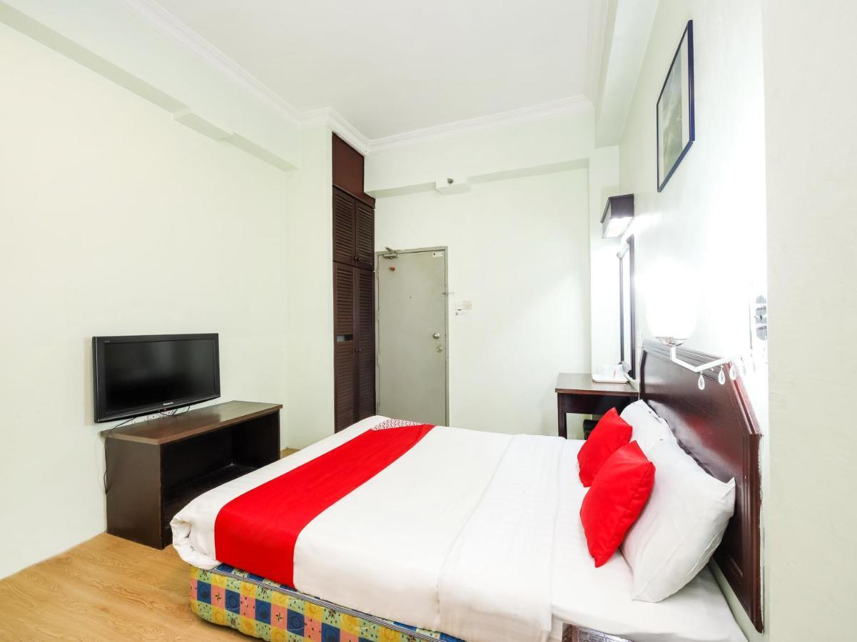 Grand Supreme Hotel Kuching Dış mekan fotoğraf